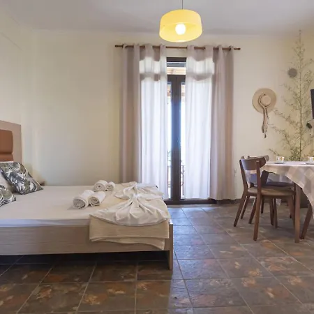 Tres Flores By Rentalspro - Halkidiki Apartment